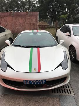 美杜莎的奶嘴主播照片