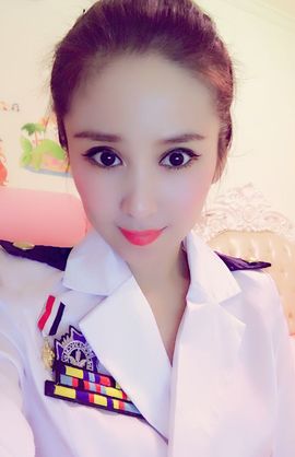 魅丽晴儿主播照片