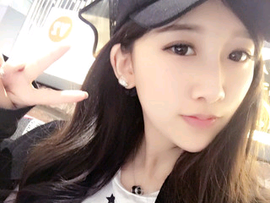 红岩8a主播照片