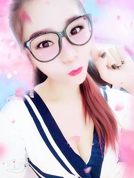 小娘子手机直播主播照片