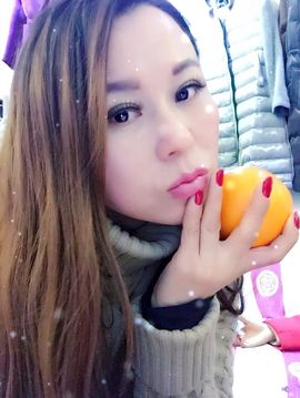 秀心乐主播照片