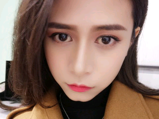 九头乌的主播照片