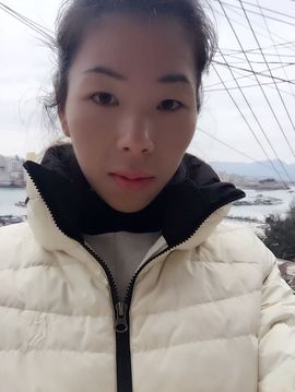 小雨熙☔️若即若离主播照片