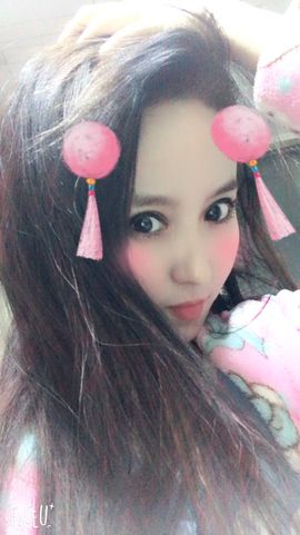 魅丽晴儿主播照片