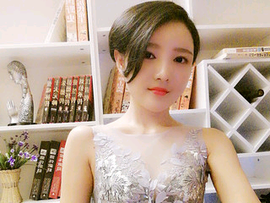 后来不请自来主播照片