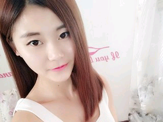 浪溪江畔的主播照片