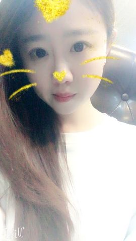 叫我小七七👌？主播照片