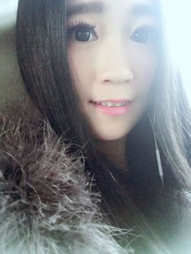 小艺停播主播照片