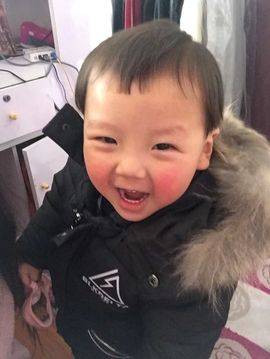 秀心乐主播照片