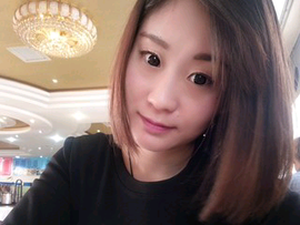 空放珠宝主播照片