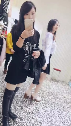 淘宝，紫色如萱主播照片