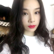 西瓜王子童装主播照片