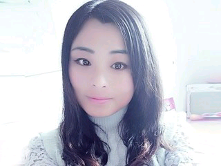人之初cf的主播照片