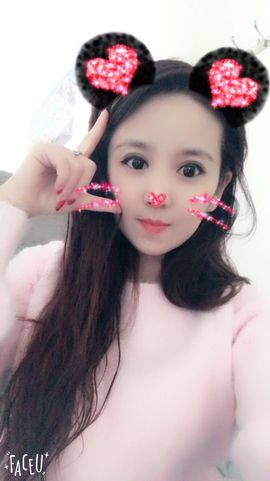 魅丽晴儿主播照片