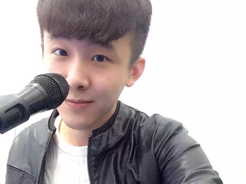 秋名杉海报