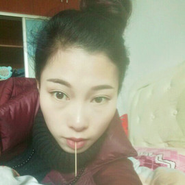 唯爱小潴主播照片