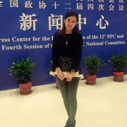 修小思海报