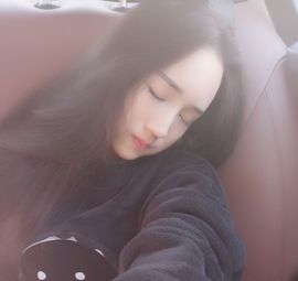 小小凡🎤（8点播）主播照片