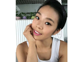 老实人zr主播照片