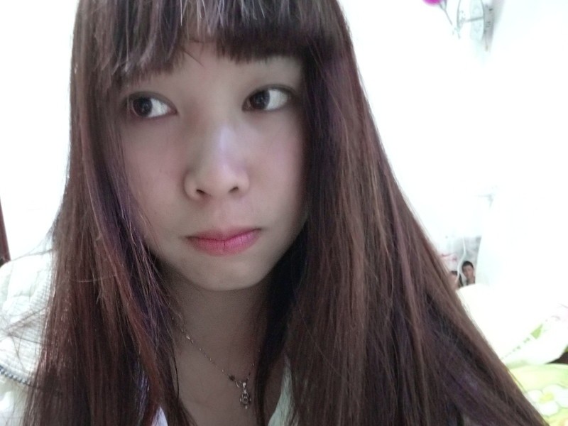 小小萤火虫*的主播海报