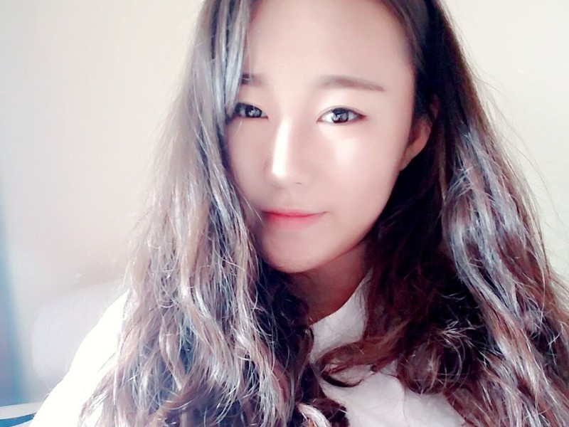 南方。f的主播海报