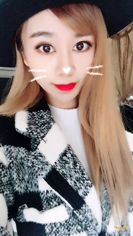 ღ寶兒ღ跑调王主播照片