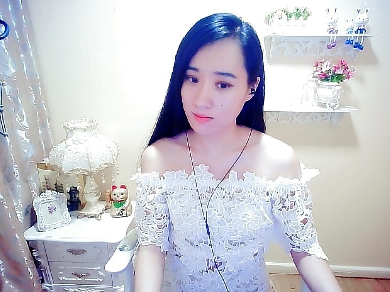 弟弟们撒油啦啦的主播海报