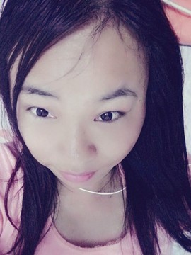 葱葱丿主播照片