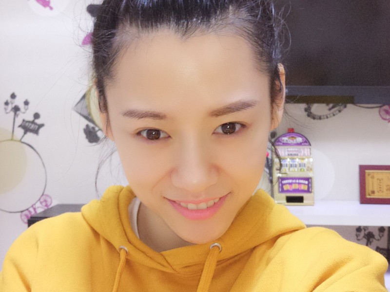 贞子吥咬人的主播海报