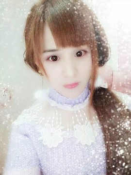 蓝色洋娃娃🎀鑫哥哥主播照片