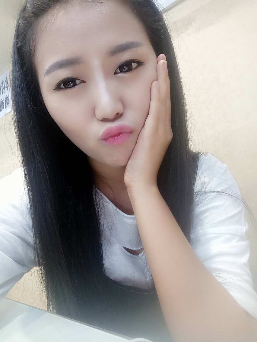 灬柚子丶的主播照片