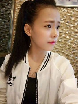 筱雨休息几天主播照片