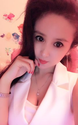 魅丽晴儿主播照片