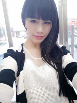 木稳稳761837主播照片