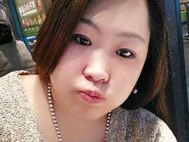 唐湿三百首主播照片