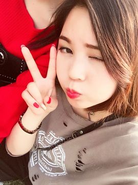 闲简——主播照片