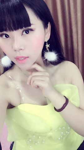 玲宝儿💋主播照片