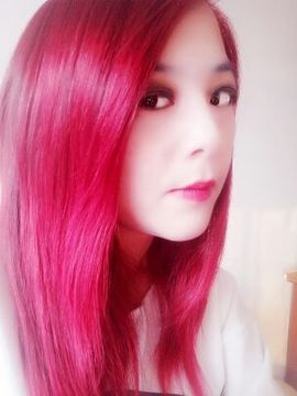 上官~燕宝主播照片