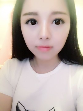 丫丫丶丶主播照片