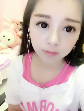 丫丫丶丶主播照片