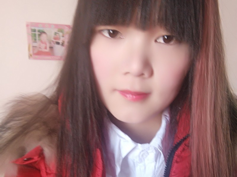 晴梓丫头的主播海报
