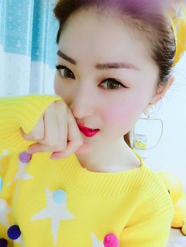 林妹妹不定时直播主播照片