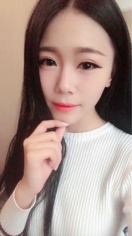莹小喵❤小笨蛋求关注主播照片