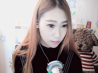 ，，小话唠，，的主播照片