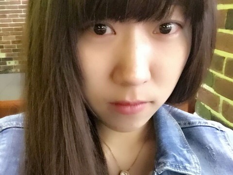五月~大宝儿尊S大叔海报