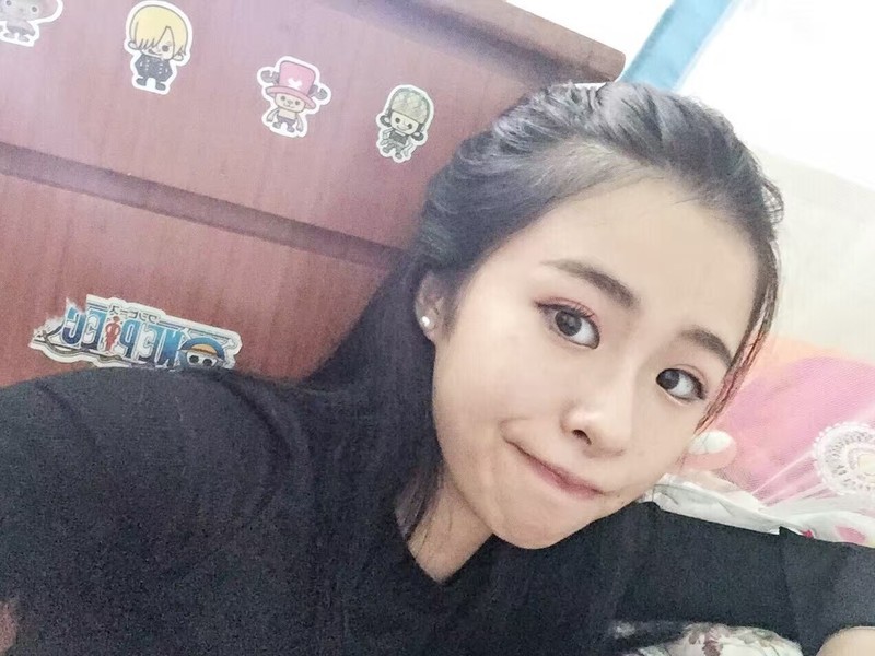 一个丁的主播海报