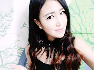 老三家的小花的主播照片