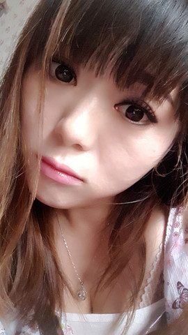 哲媚儿的九冠梦主播照片