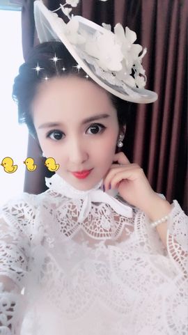 魅丽晴儿主播照片