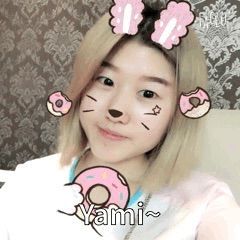 小蕾蕾呦🦄主播照片